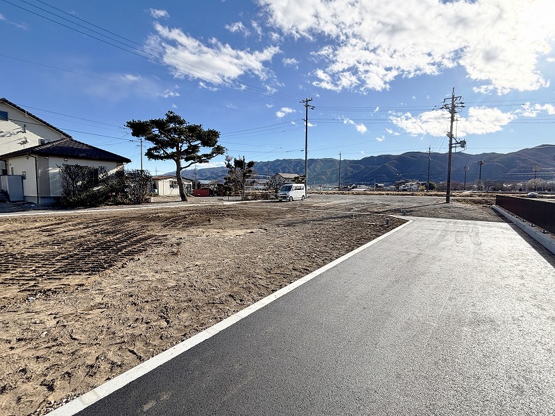 諏訪市豊田文出(渋崎) 宅延道路 幅員約4.25m