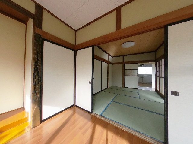 detached 諏訪市大字四賀神戸