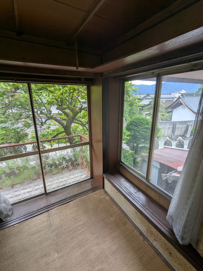 townhouse 諏訪市岡村１丁目16-8