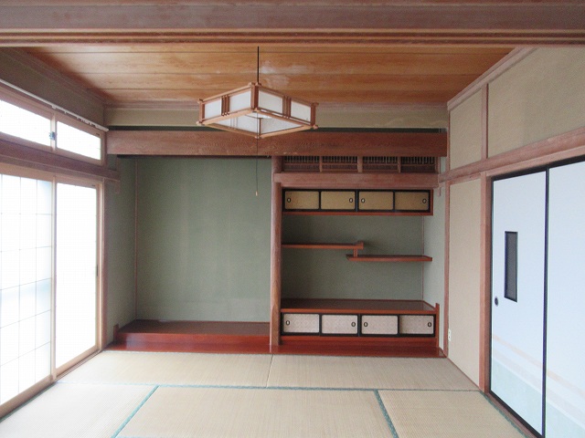 detached 諏訪市大字湖南