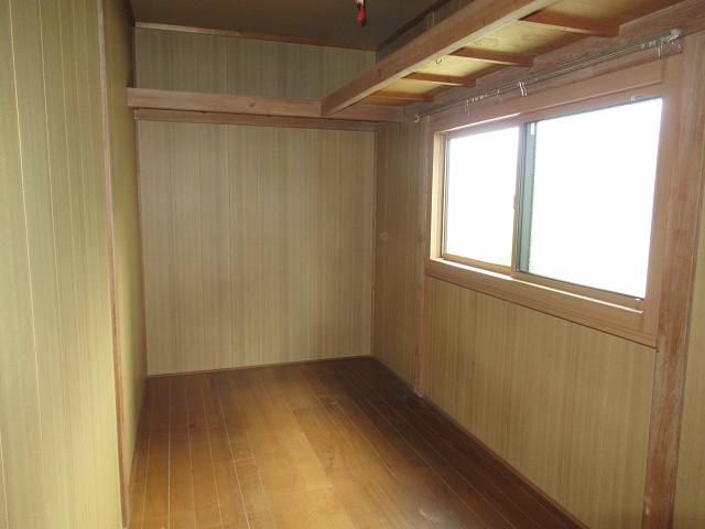 detached 諏訪市大字湖南