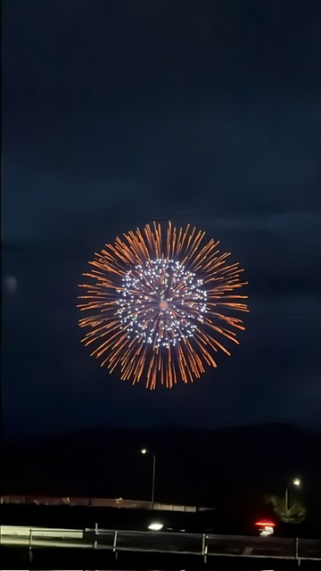 分譲地から見える花火