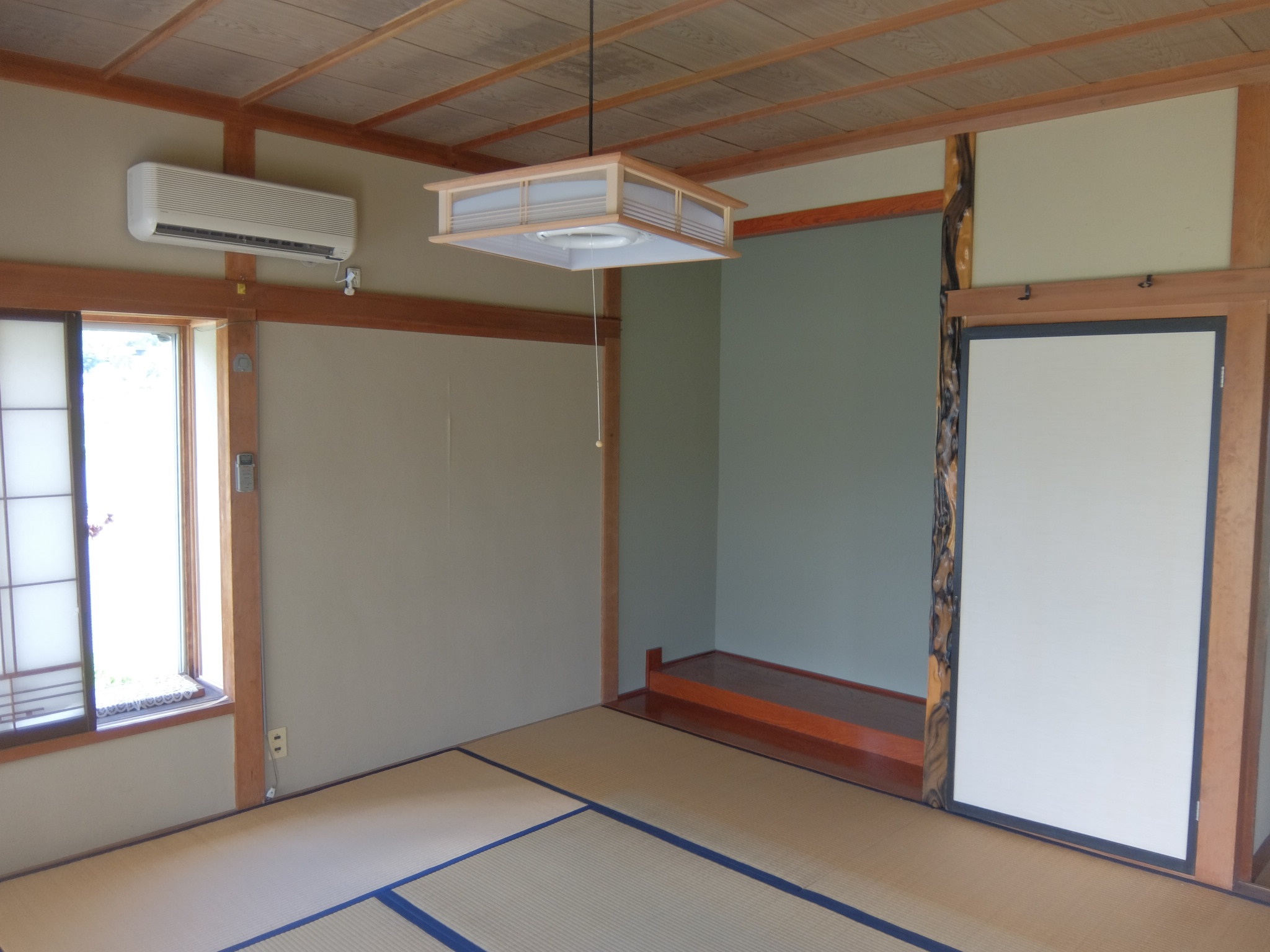 detached 諏訪市大字湖南田辺1009-4