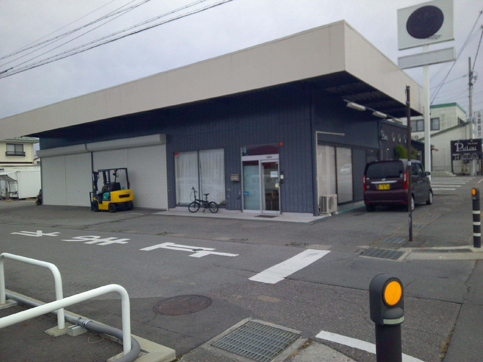 commercial 諏訪市上川２丁目2200-2